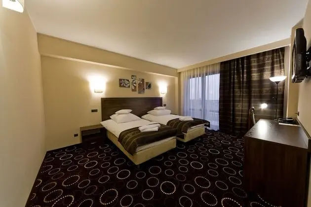 Comfort Tek Büyük veya İki Ayrı Yataklı Oda