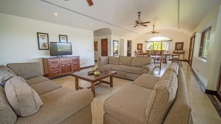 Deluxe Villa