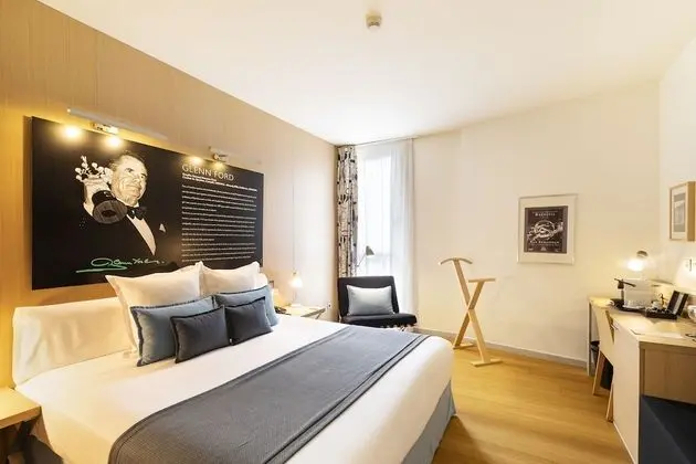 Standard Tek Büyük Yataklı Oda