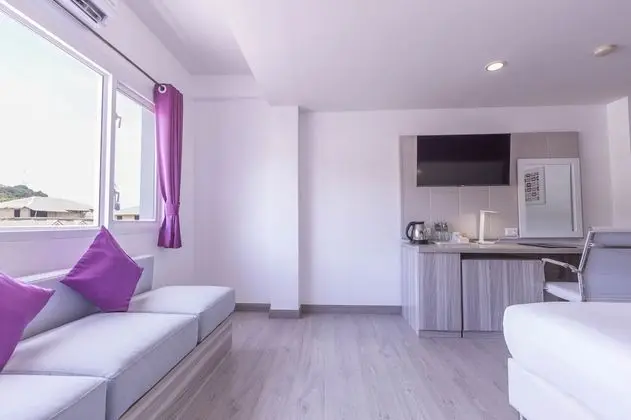 Deluxe Double Room South Wing