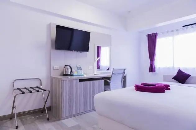 Deluxe Double Room South Wing