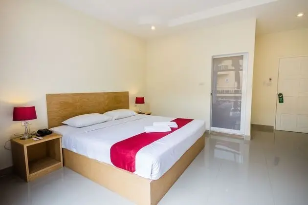 Deluxe Pool View Double Room