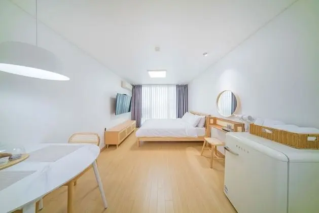Deluxe Tek Büyük Yataklı Oda (Max 2 guests)