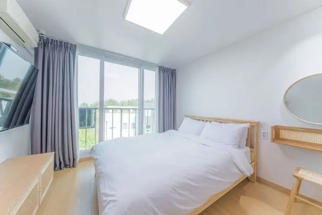 Deluxe Tek Büyük Yataklı Oda (Max 2 guests)