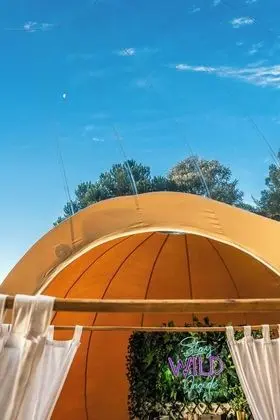 Deluxe Kulübe