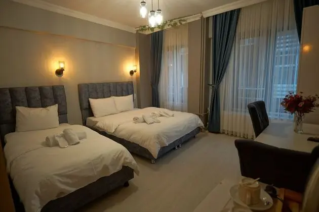 Standard Üç Kişilik Oda