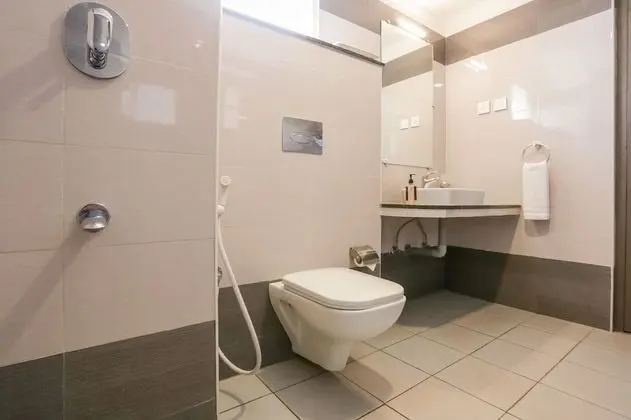 Deluxe Oda, 1 Büyük (Queen) Boy Yatak, Sigara İçilebilir, Şehir Manzaralı