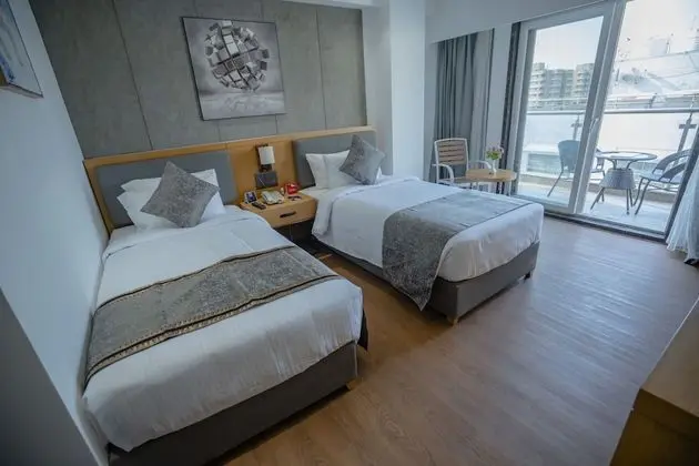 Deluxe Oda, Balkon