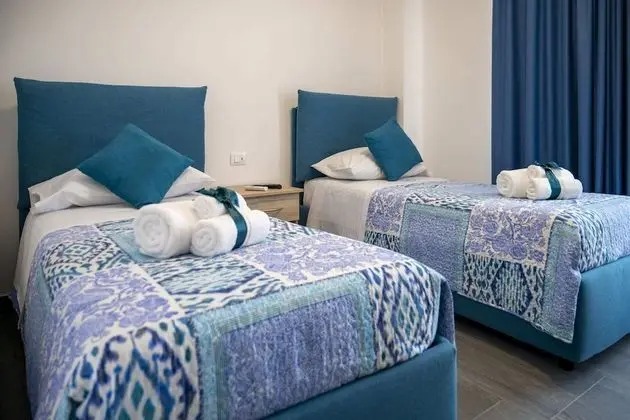 Family Apart Daire, Birden Çok Yatak, Denize Bakan (Zircone Apartment On Sea Shore)