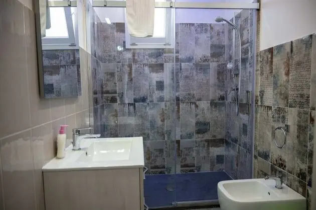 Family Apart Daire, Birden Çok Yatak, Denize Bakan (Zircone Apartment On Sea Shore)