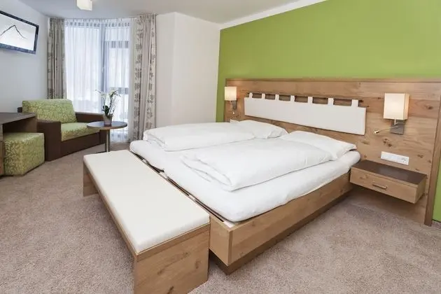 Superior Tek Büyük Yataklı Oda