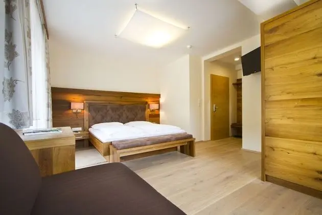 Superior Tek Büyük Yataklı Oda