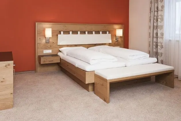 Superior Tek Büyük Yataklı Oda