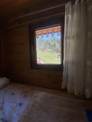 Aile Odası - Dağ Manzaralı