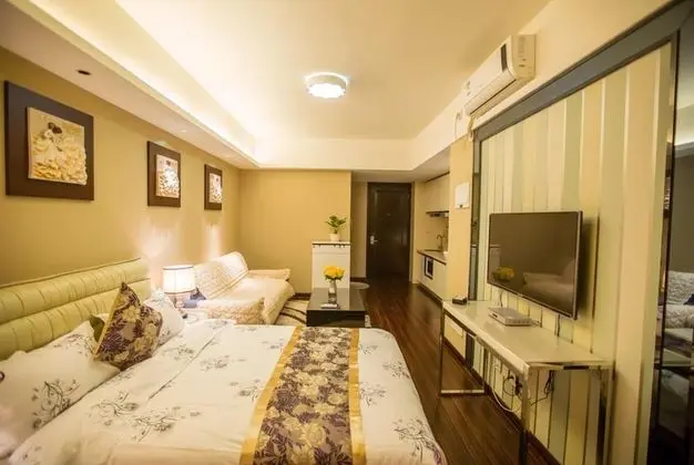 Exclusive Tek Büyük Yataklı Oda