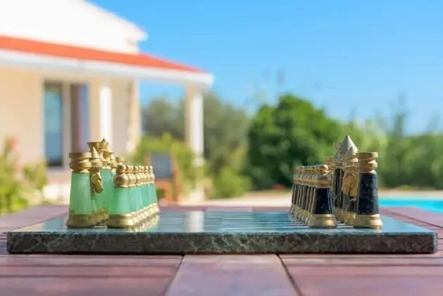 Villa, 4 Yatak Odası, Kişiye Özel Havuzlu