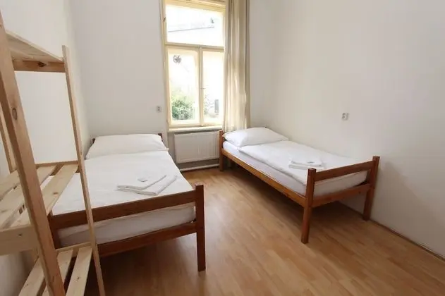 Basic Apart Daire, 3 Yatak Odası, Mutfak