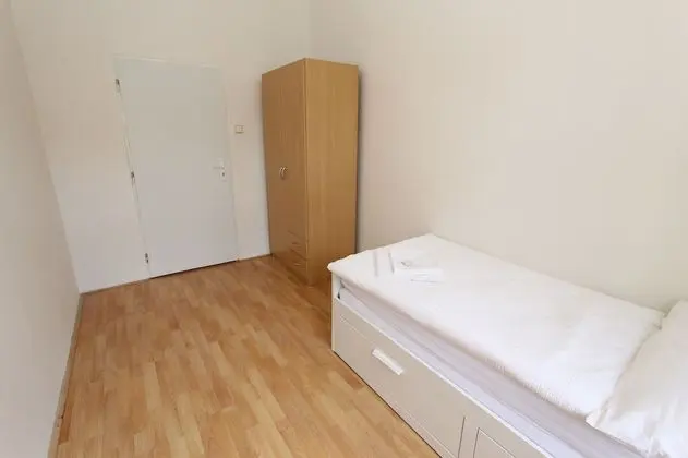 Basic Apart Daire, 3 Yatak Odası, Mutfak