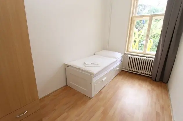 Basic Apart Daire, 3 Yatak Odası, Mutfak