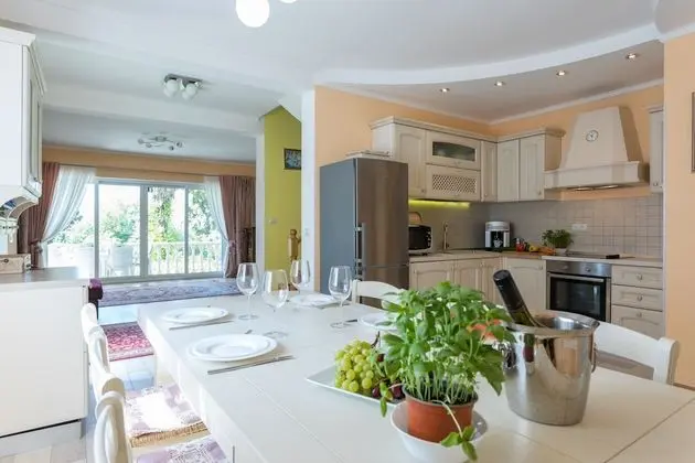 Family Villa