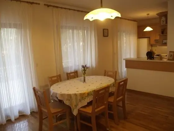 Apart Daire (Zlatko - 100m from the sea - A1(4))
