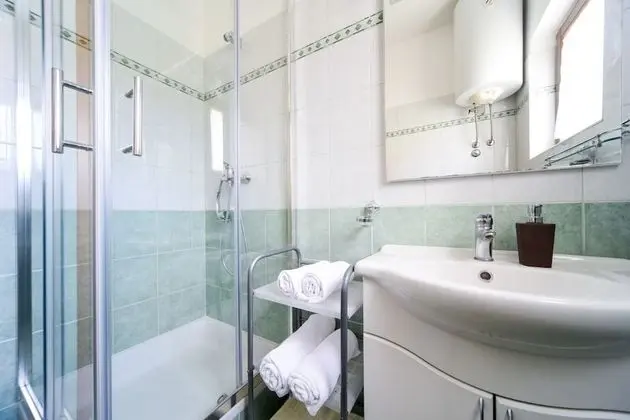 Apart Daire (Zlatko - 100m from the sea - A2(4))