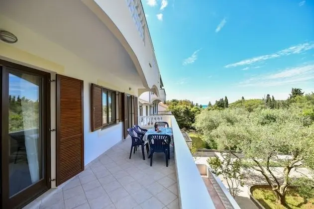 Apart Daire (Zlatko - 100m from the sea - A2(4))