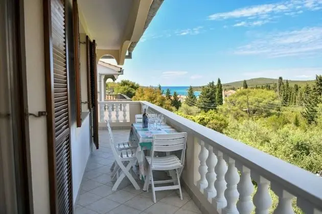 Apart Daire (Zlatko - 100m from the sea - A3(4))