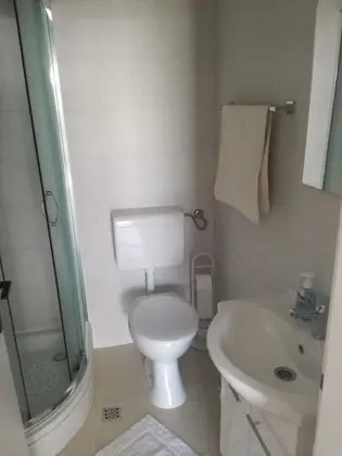 Apart Daire (Zlatko Slobodan - by sea - A1(4+1))