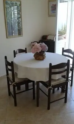 Apart Daire (Zlatko Slobodan - by sea - A1(4+1))