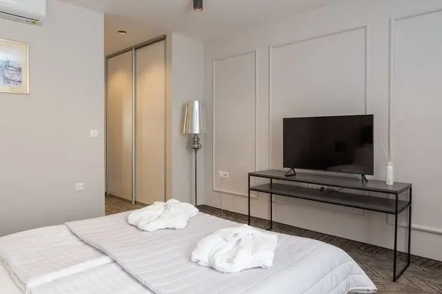 Deluxe Tek Büyük veya İki Ayrı Yataklı Oda