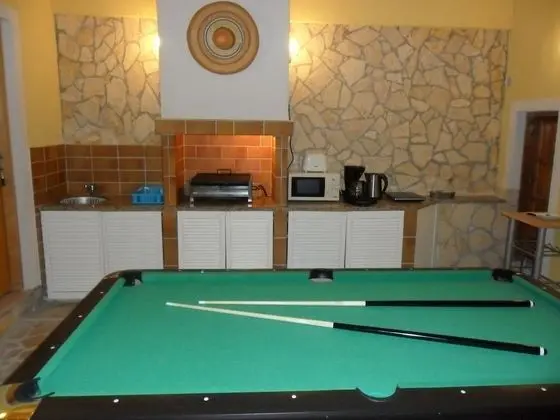 Stüdyo (Zlato - with pool - SA5 Maslina (2))