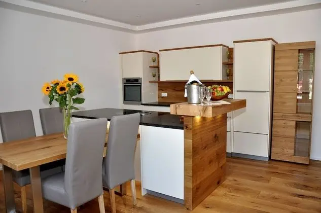 Luxury Süit, 1 Yatak Odası, Küçük Mutfak, Şehir Manzaralı