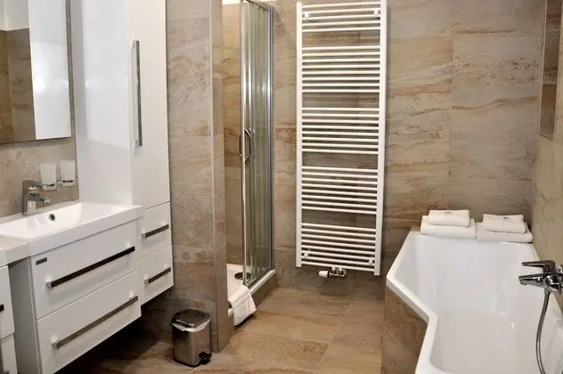 Luxury Süit, 1 Yatak Odası, Küçük Mutfak, Şehir Manzaralı