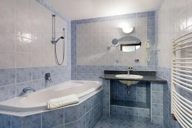 Standard Tek Büyük veya İki Ayrı Yataklı Oda