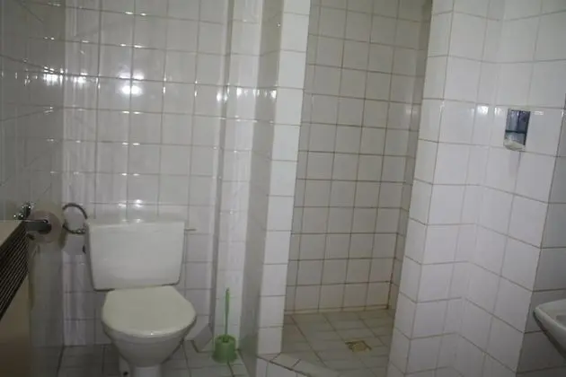 Classic Süit (Apt 1)