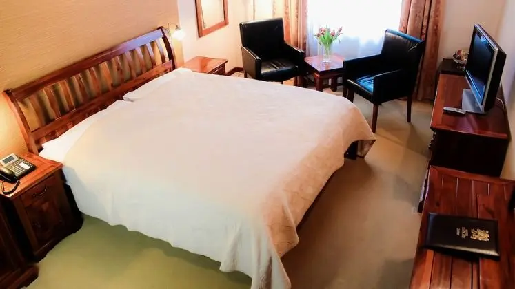 Tek Büyük Yataklı Oda