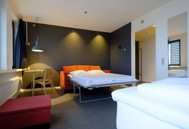 Family Oda (Standard)