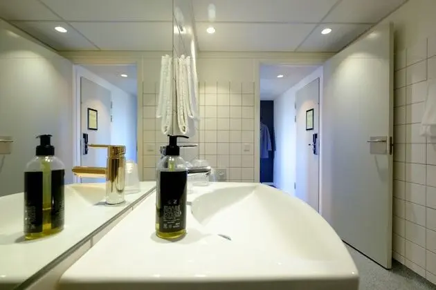 Family Oda (Standard)