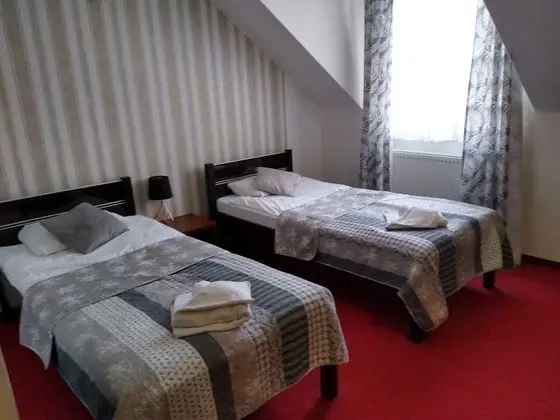Tek Büyük veya İki Ayrı Yataklı Oda
