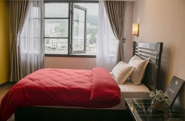 Comfort Tek Büyük Yataklı Oda