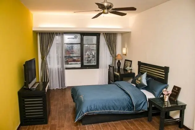 Comfort Tek Büyük Yataklı Oda