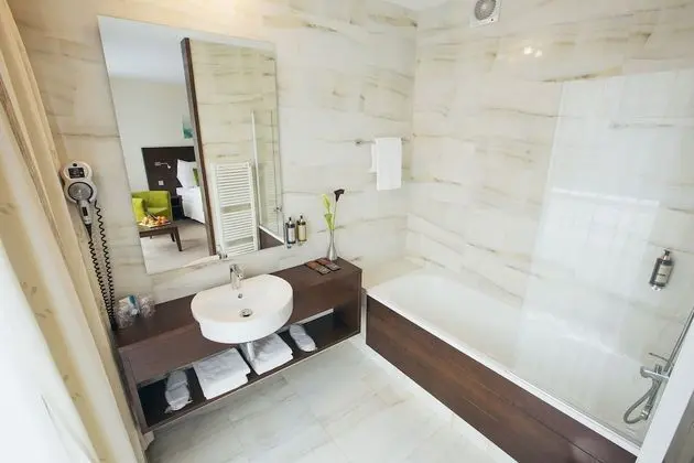 Superior Tek Büyük Yataklı Oda