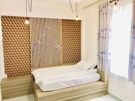 Basic Oda, Tepe Manzaralı
