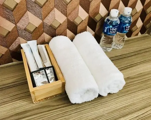 Basic Tek Büyük Yataklı Oda, Tepe Manzaralı