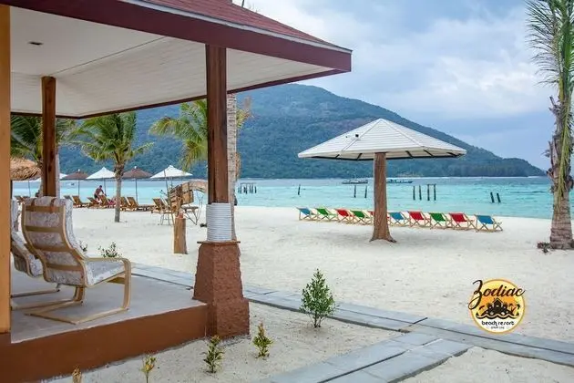 Deluxe Beachfront