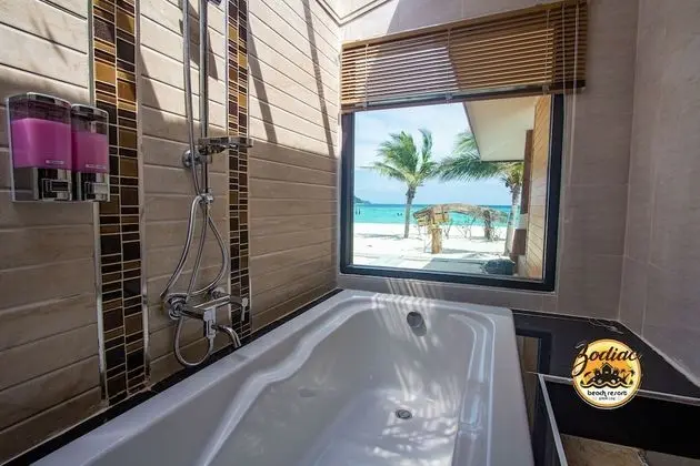 Deluxe Beachfront