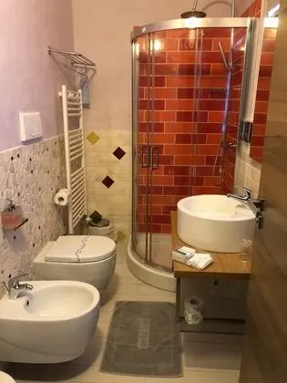 Üç Kişilik Oda, Deniz Manzaralı