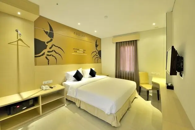 Superior King Room Only