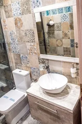 Apart Daire, Balkon (3 Nefeli)